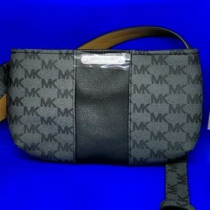 Michael Kors Logo Belt Bag - Black L/XL